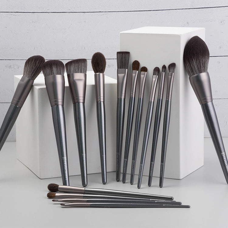 Women's Fashion Makeup Brush Set
